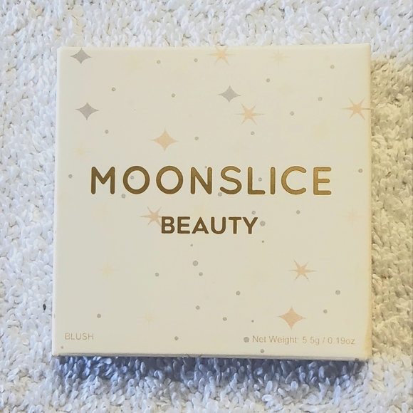 MOONSLICE BEAUTY Pressed Blush in Beautiful 5.5g BRAND NEW IN BOX - Picture 2 of 4